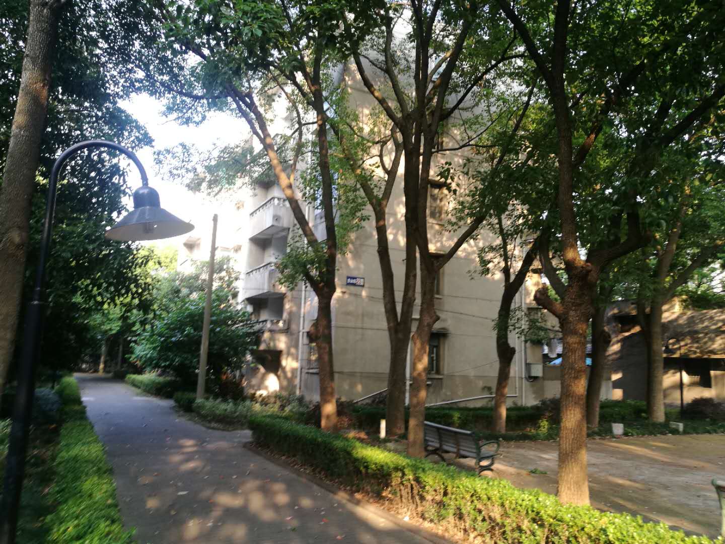 我公司嘉兴市四套住宅产权拟委托浙江省产权交易所有限公司挂牌转让公告